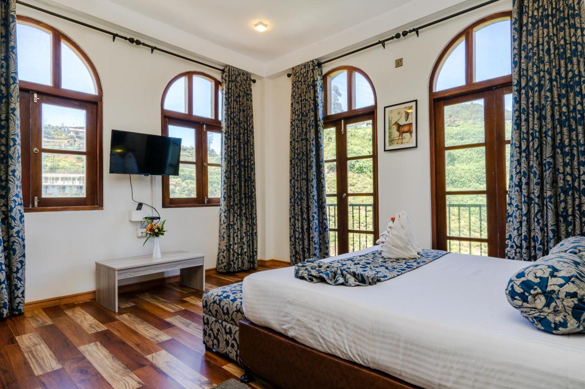 The Wind Castle Hotel Nuwara Eliya Bagian luar foto
