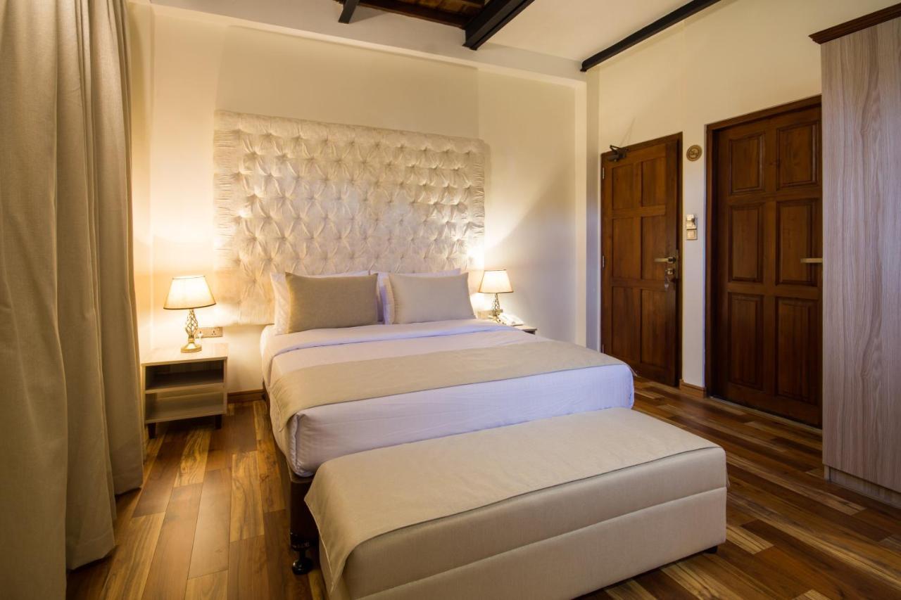 The Wind Castle Hotel Nuwara Eliya Bagian luar foto