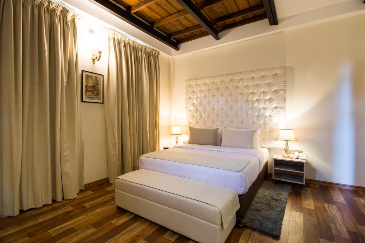 The Wind Castle Hotel Nuwara Eliya Bagian luar foto